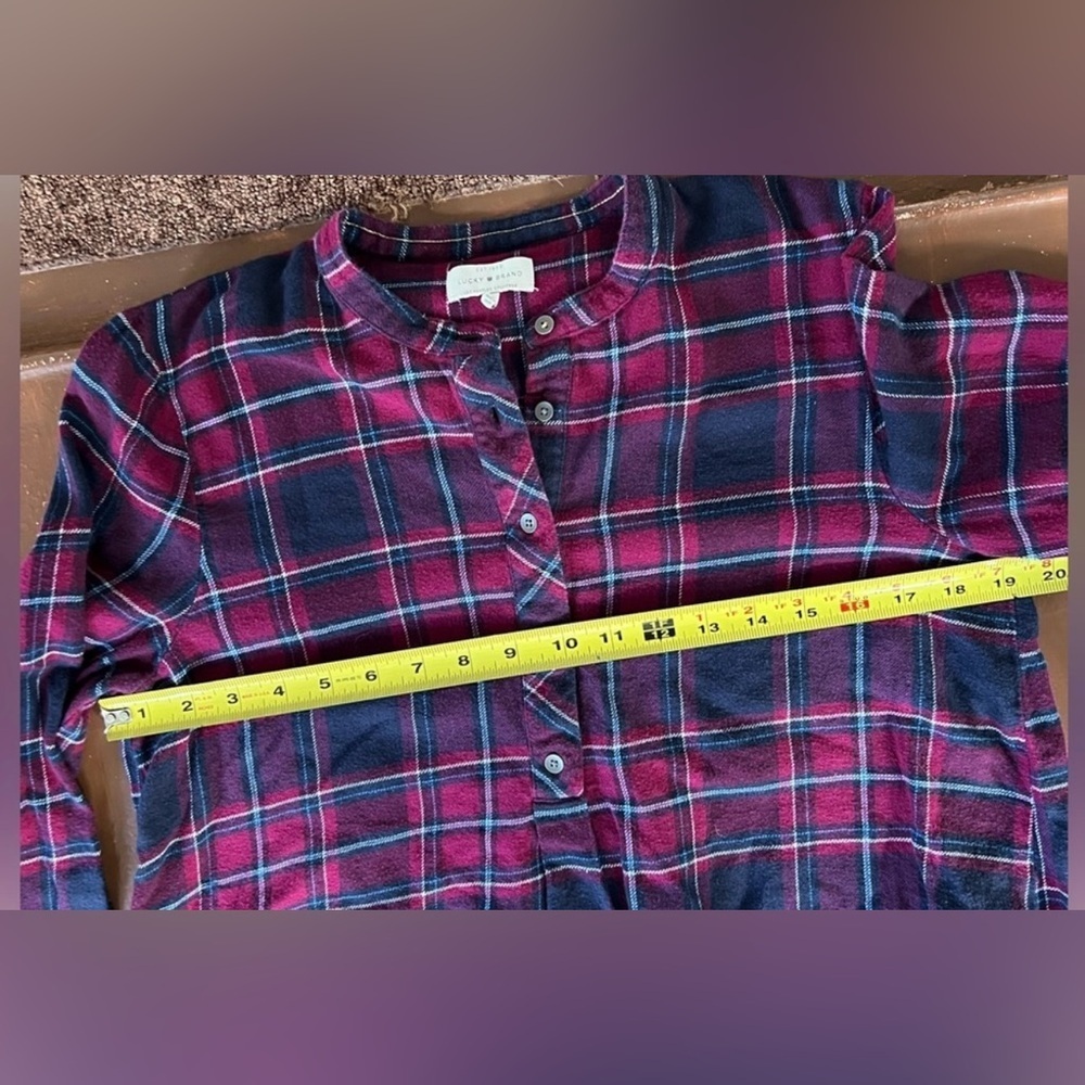 Lucky Brand Red and Black Plaid Shirt - Women’s Medium - Picture 5 of 7